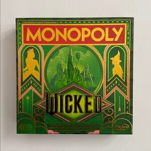 Hasbro Monopoly Wicked Edition 💕💚